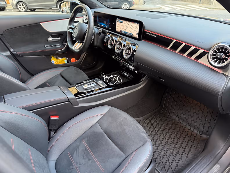 Mercedes-Benz A-Class - 26