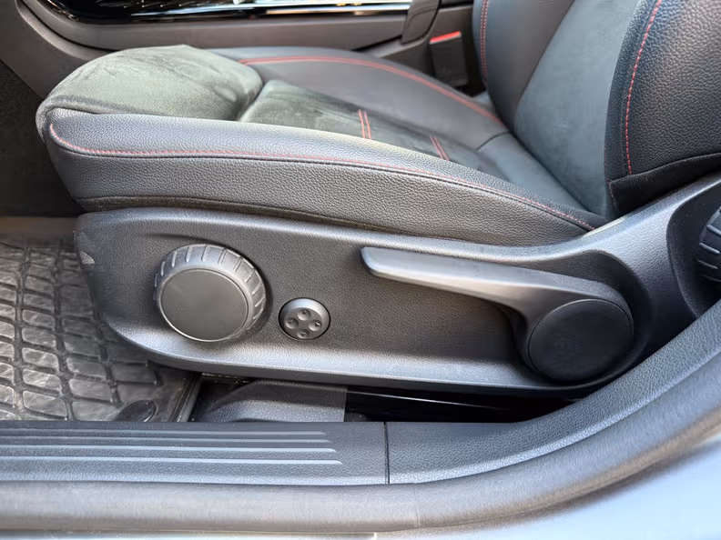 Mercedes-Benz A-Class - 30