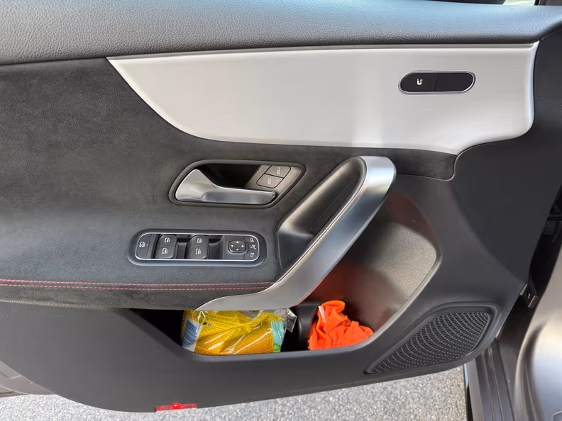 Mercedes-Benz A-Class - 31