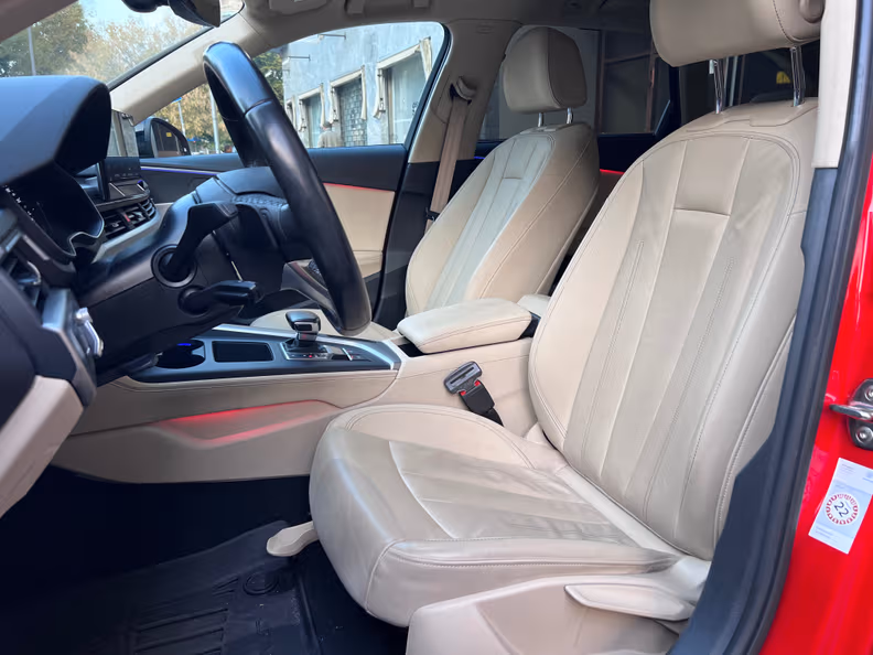 Audi A4 - 12