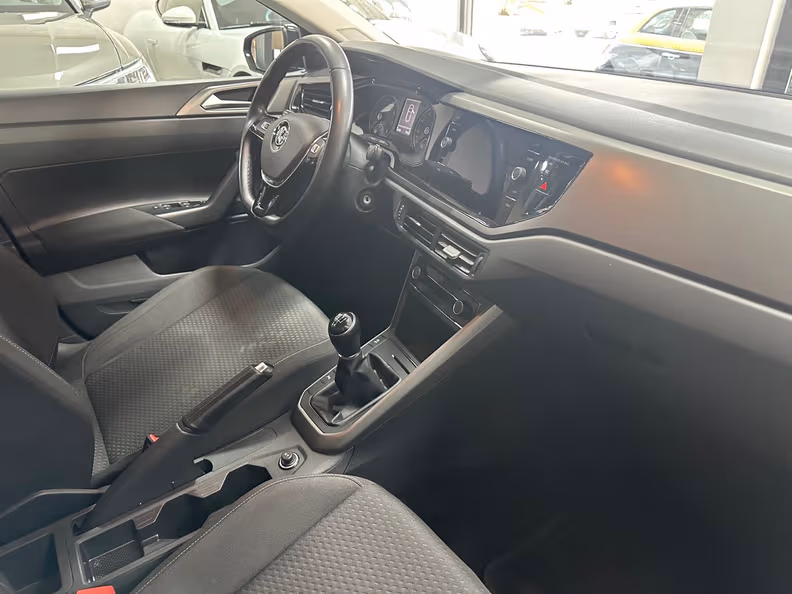 Volkswagen Polo - 15