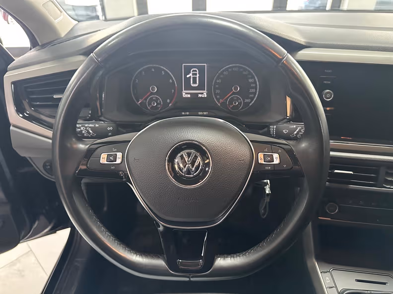 Volkswagen Polo - 9