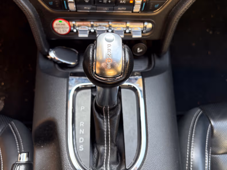 Ford Mustang - 19