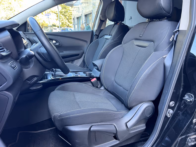 Renault Kadjar - 11