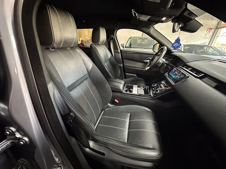 Land Rover Range Rover Velar - 15