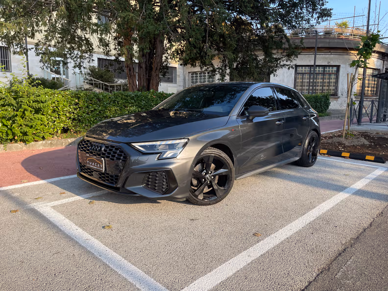 Audi A3 - 1