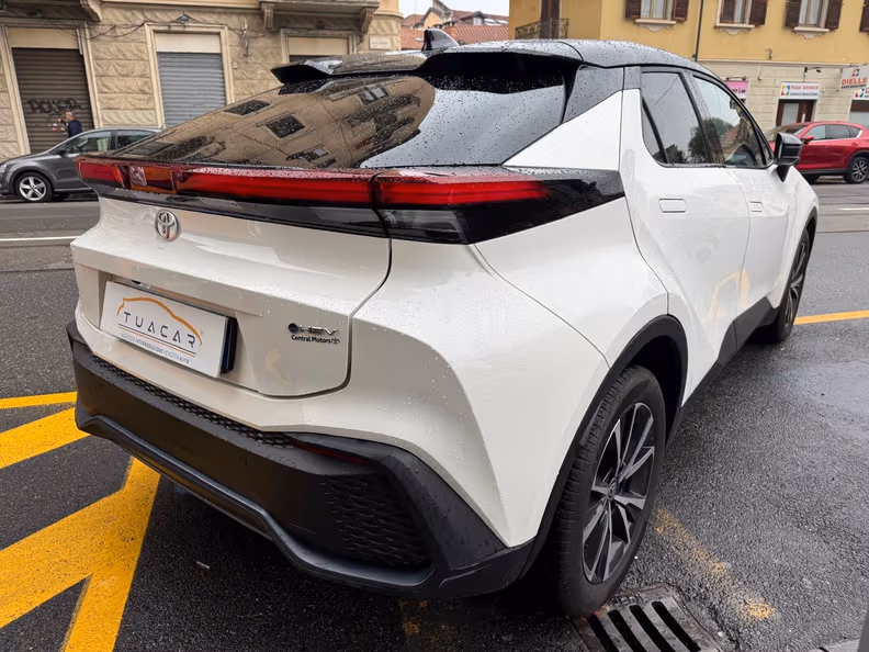 Toyota C-HR - 7