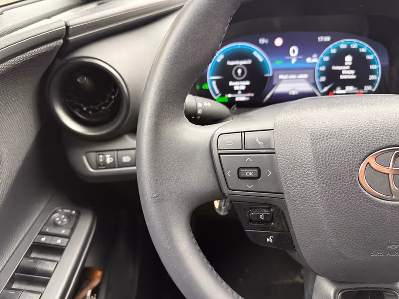 Toyota C-HR - 16