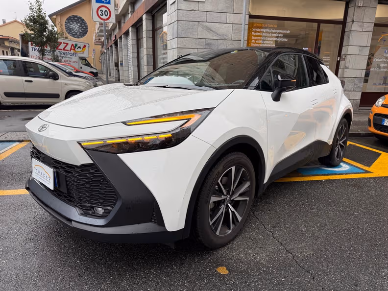 Toyota C-HR - 1