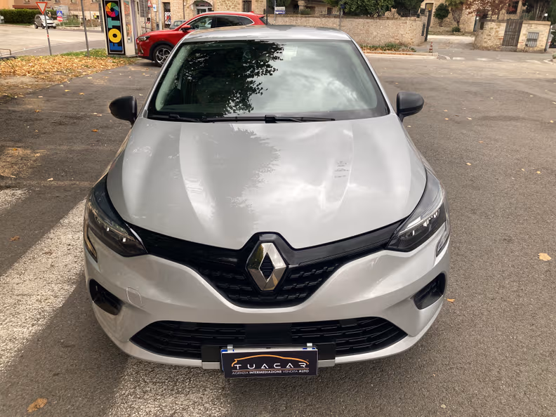 Renault Clio - 31