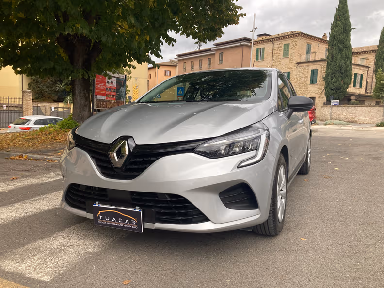 Renault Clio - 6