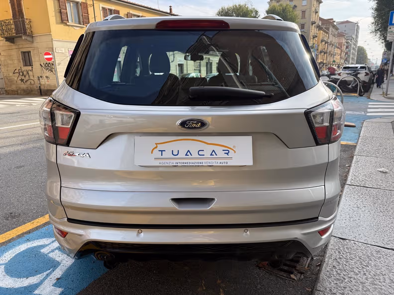 Ford Kuga - 6