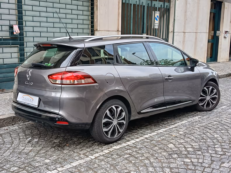 Renault Clio - 5