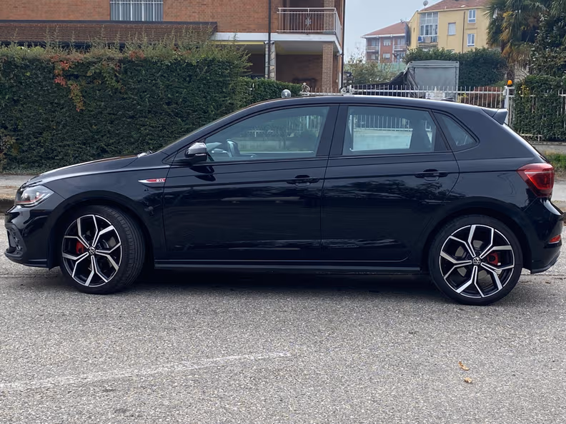 Volkswagen Polo - 7
