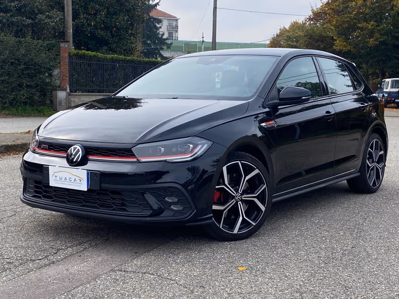 Volkswagen Polo - 1
