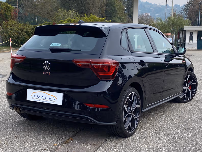 Volkswagen Polo - 5