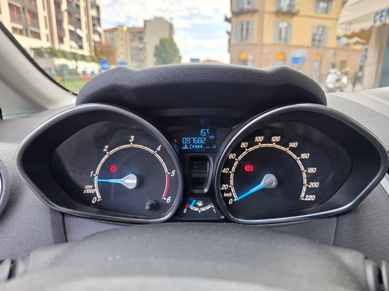 Ford Fiesta - 11