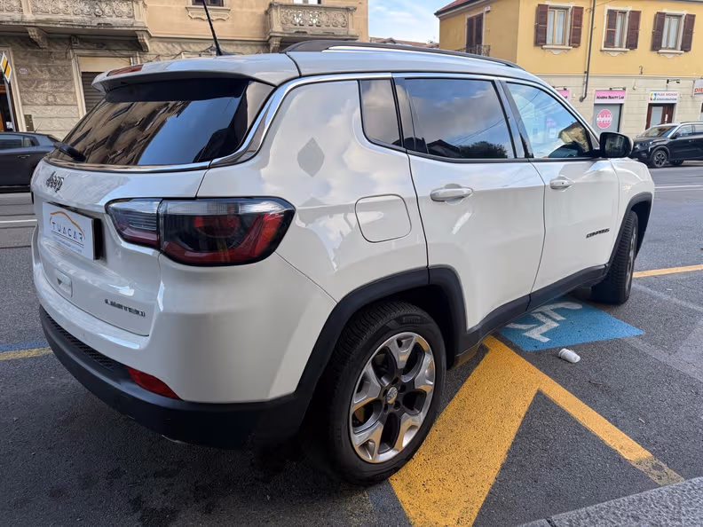 Jeep Compass - 6