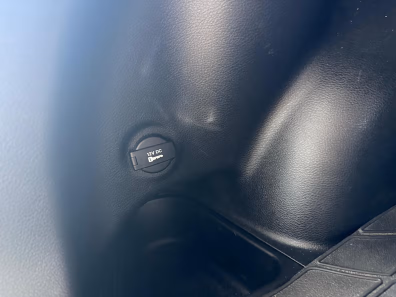 Jeep Compass - 33
