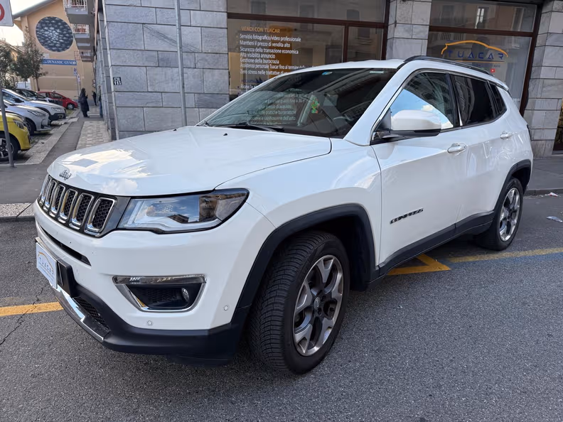 Jeep Compass - 1