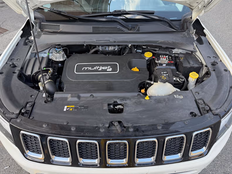 Jeep Compass - 36