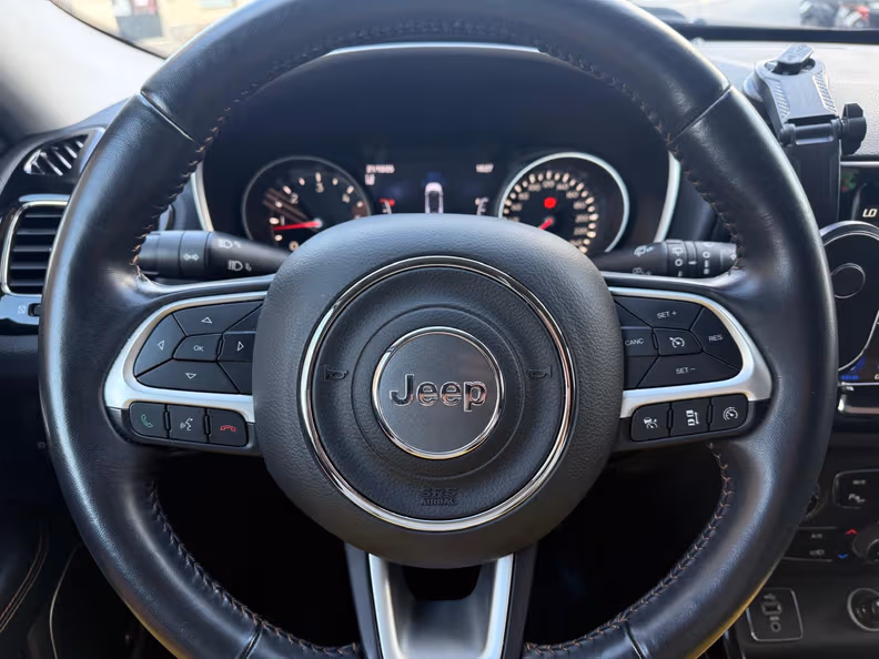 Jeep Compass - 11