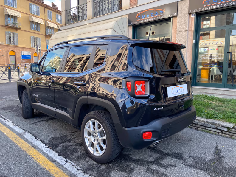 Jeep Renegade - 4