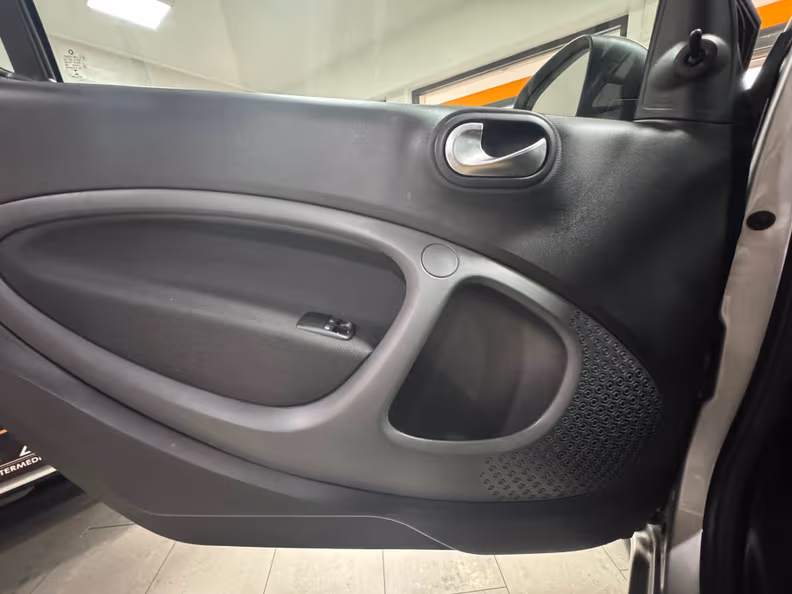 Smart Fortwo - 12