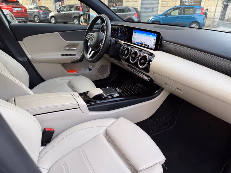 Mercedes-Benz A-Class - 26