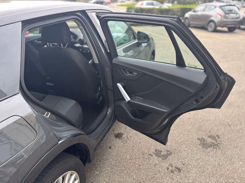 Audi Q2 - 25