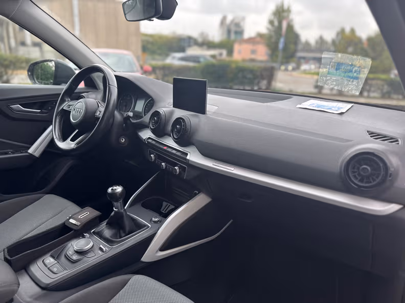 Audi Q2 - 19