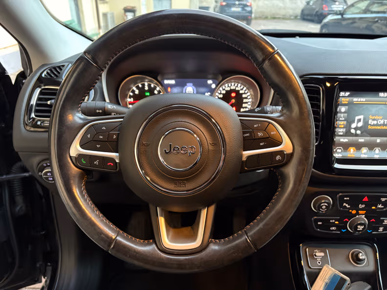 Jeep Compass - 13