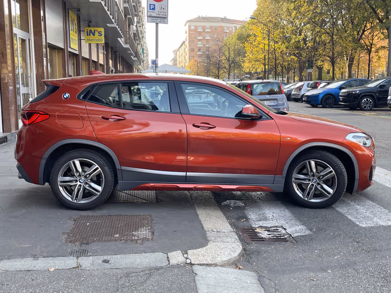 BMW X2 - 16