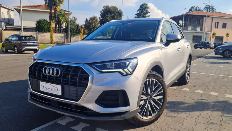 Audi Q3 - 1