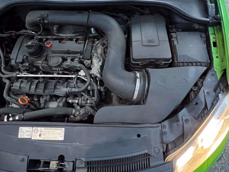 Volkswagen Golf - 36