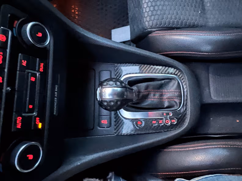 Volkswagen Golf - 19