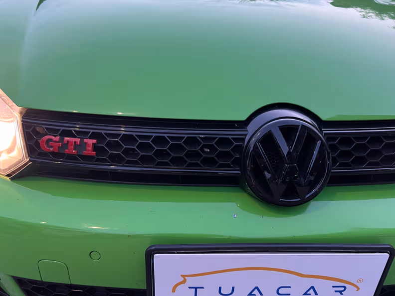 Volkswagen Golf - 31