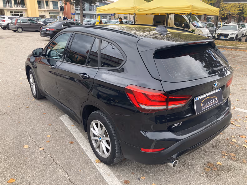 BMW X1 - 11