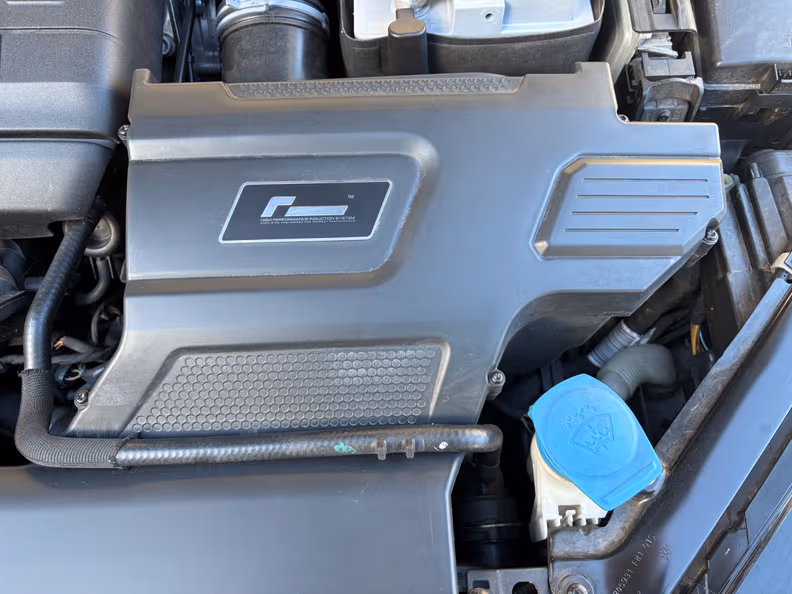 Volkswagen Golf - 33