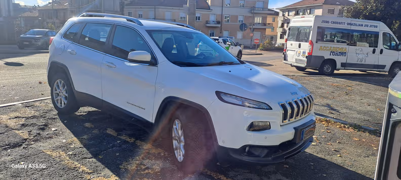 Jeep Cherokee - 3