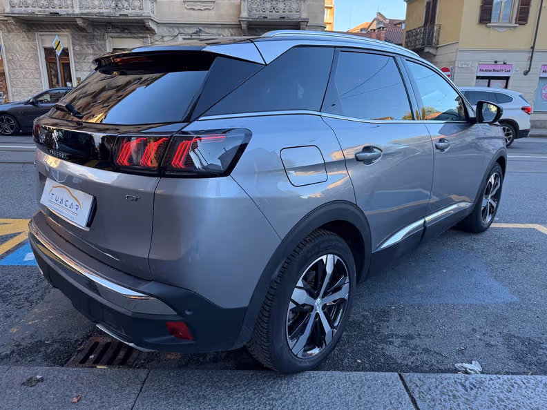 Peugeot 3008 - 8