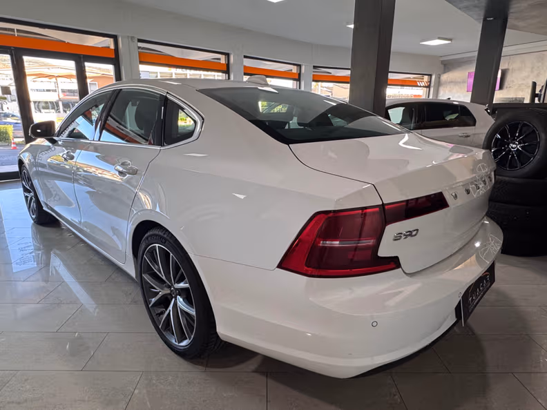 Volvo S90 - 6
