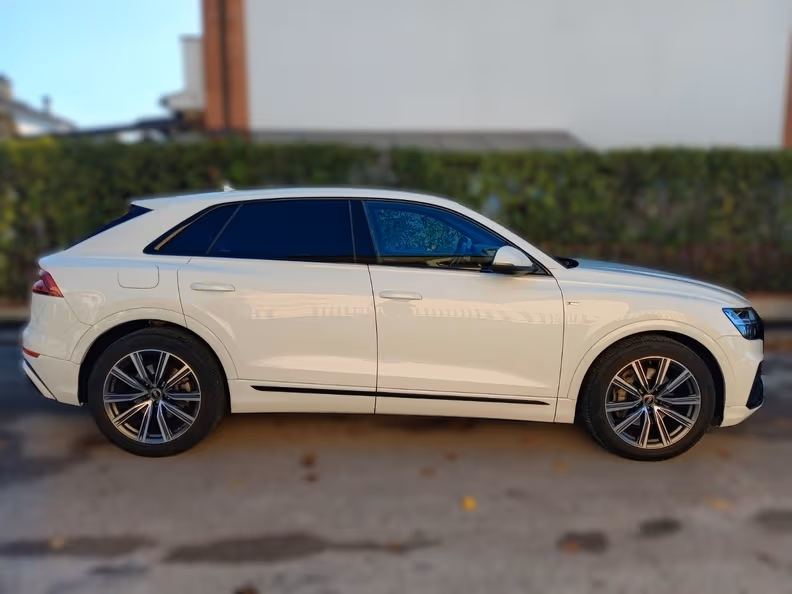 Audi Q8 - 5
