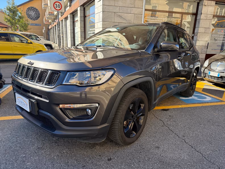 Jeep Compass - 1