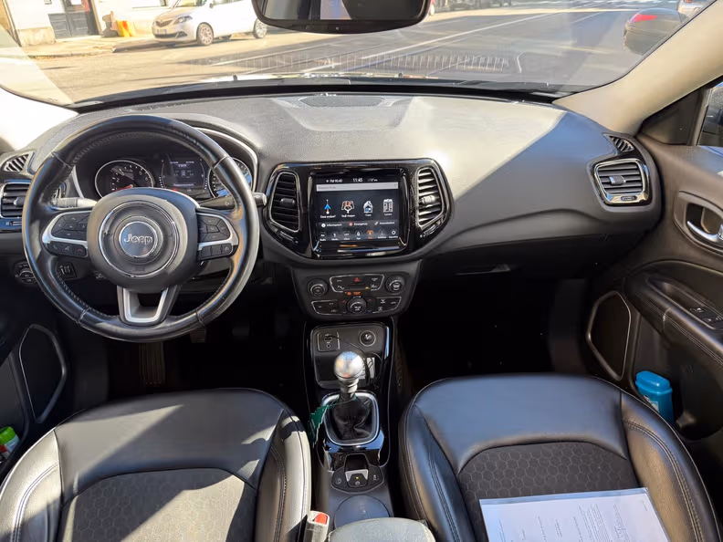 Jeep Compass - 10