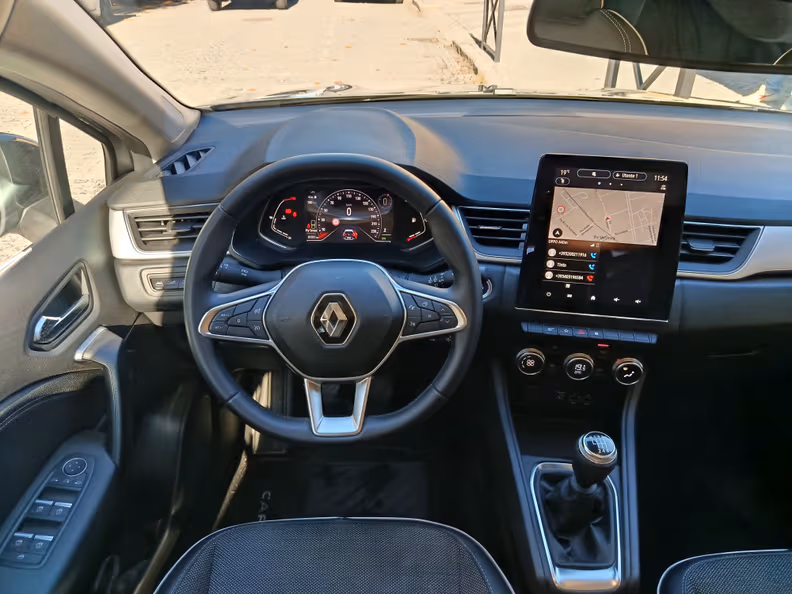 Renault Captur - 26