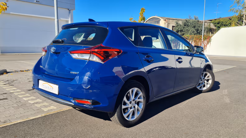 Toyota Auris - 5
