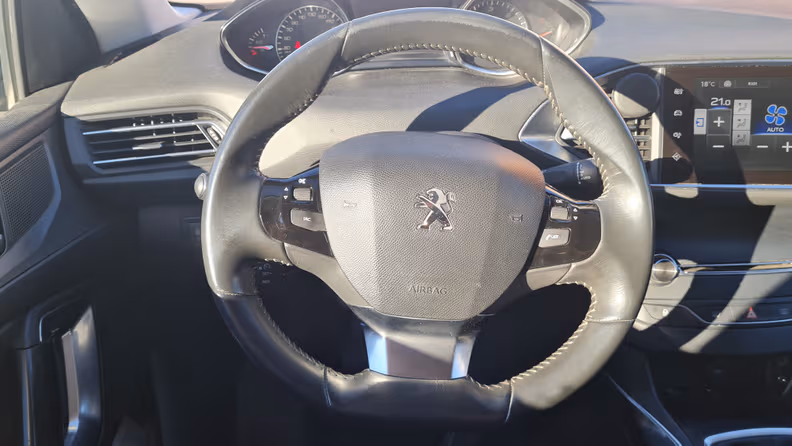 Peugeot 308 - 21