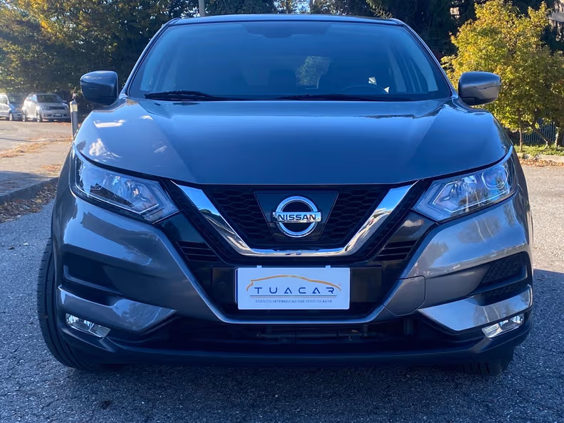 Nissan Qashqai - 2