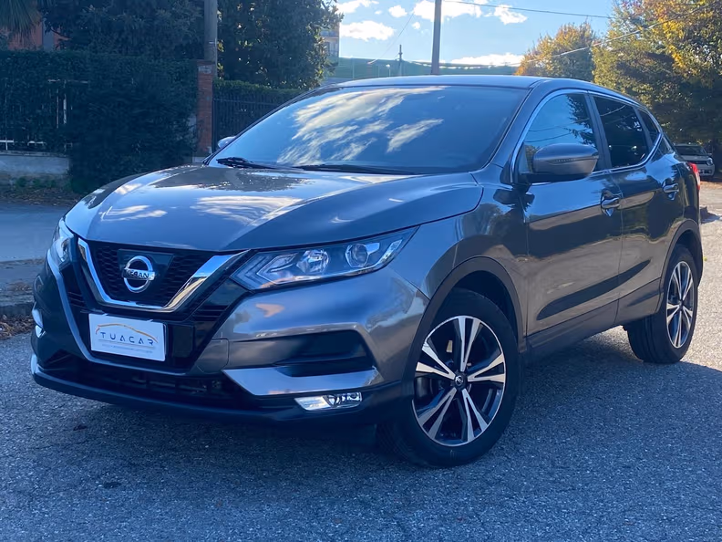 Nissan Qashqai - 1